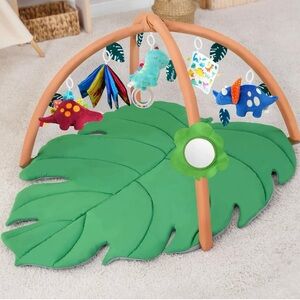 NIB Baby Play Gym & Activity Mat, Oversize Leaf Shaped with 6 Toys, Dinosaur